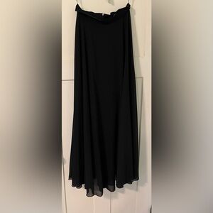 Maxi black flowing chiffon skirt size Small